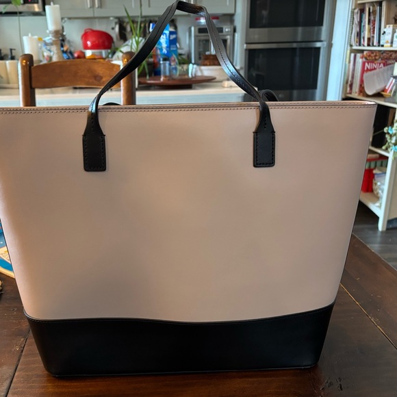 COPY - Kate Spade Sawyer Street Colorblock Tori Tote, Like New - Picture 3 of 7